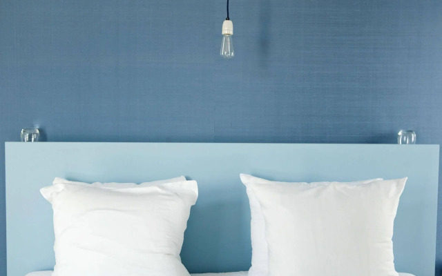 Vesper Hotel
