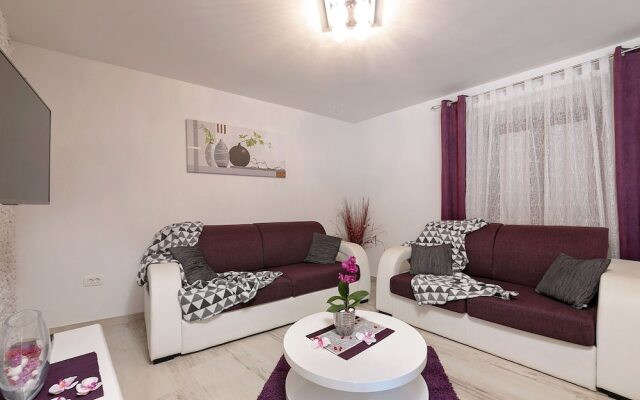 Spacious Holiday Home With Private Pool in Rovinj