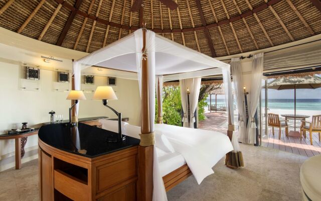 Banyan Tree Vabbinfaru Hotel