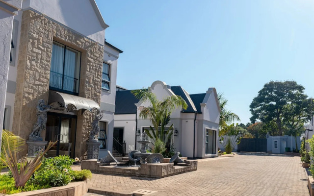 Ezulwini Villa Hotel