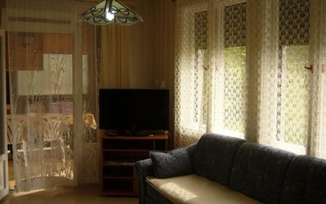 Ország Apartmanház