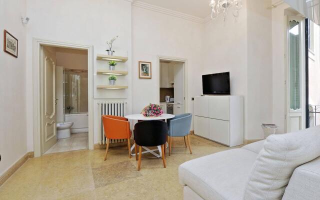 Spanish Steps Area - My Extra Home