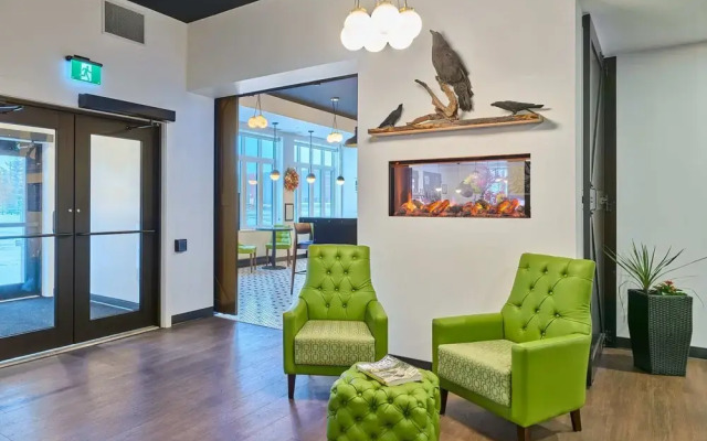 Raven Inn Whitehorse