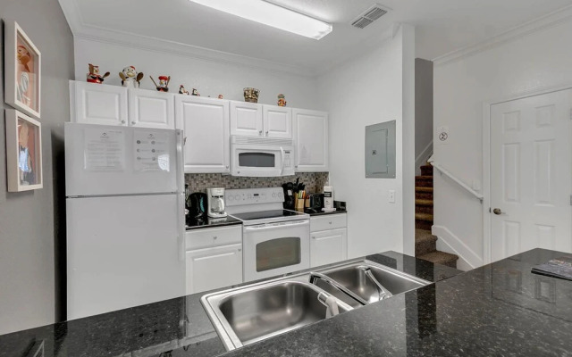 Lucaya Village 3040 #6-107