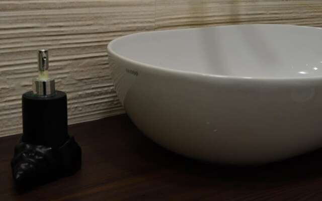 House the 13 Fountains