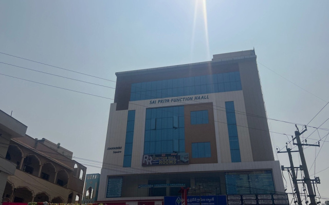 Townhouse Kanithi Road