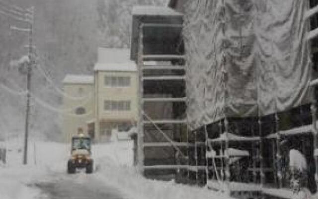 Echigo Yuzawa Hirokawa