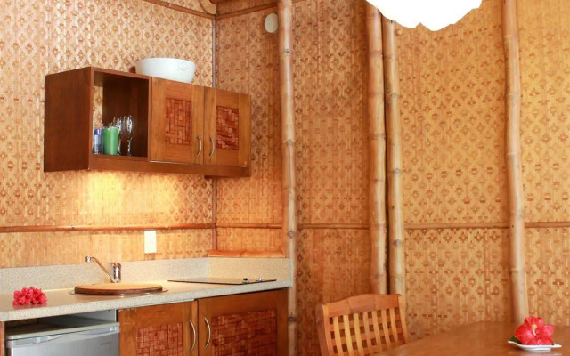 Magic Reef Bungalows