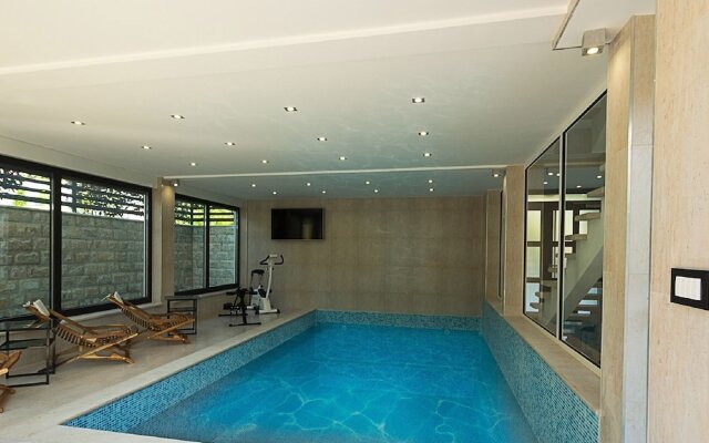 Luxurious Villa in Grizane with Sauna