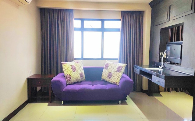 Panorama Summit Hotel
