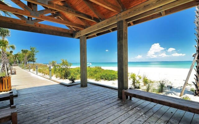 Island Gem B 2 Bedroom Villa by RedAwning
