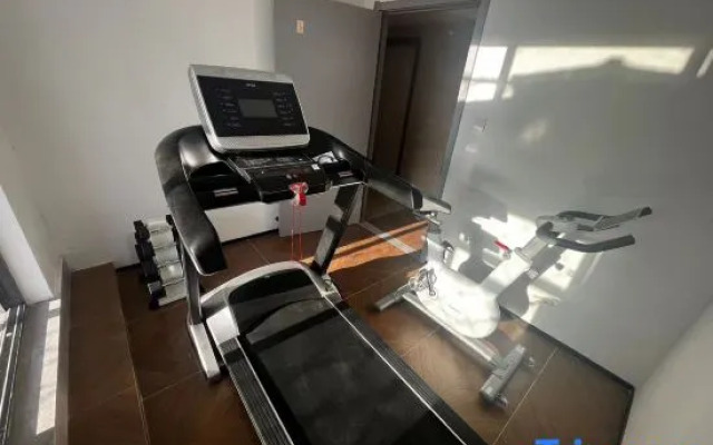 Yuexin Hotel (Shanghai Zhongshan Park Branch)