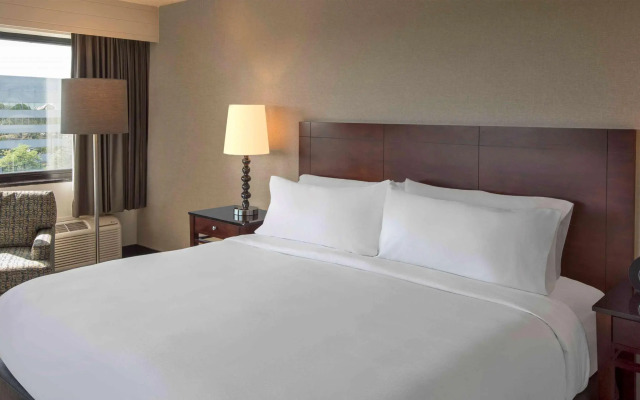 DoubleTree by Hilton Hotel Chicago - Schaumburg