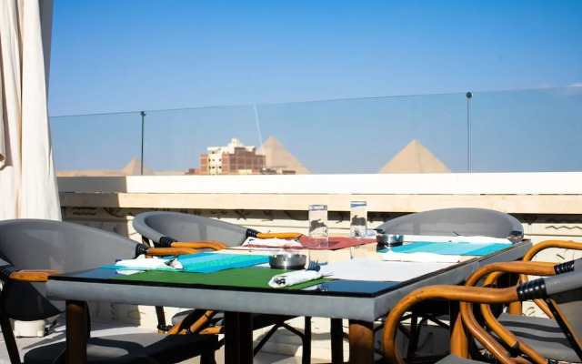 Pyramids Chill Out