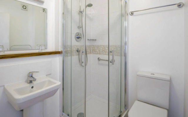 The Broadway Park Hotel