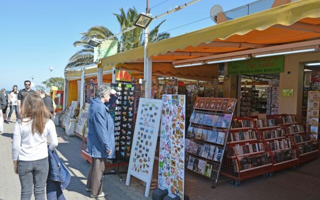 Quaint Holiday Home in Languedoc-roussillon With Garden