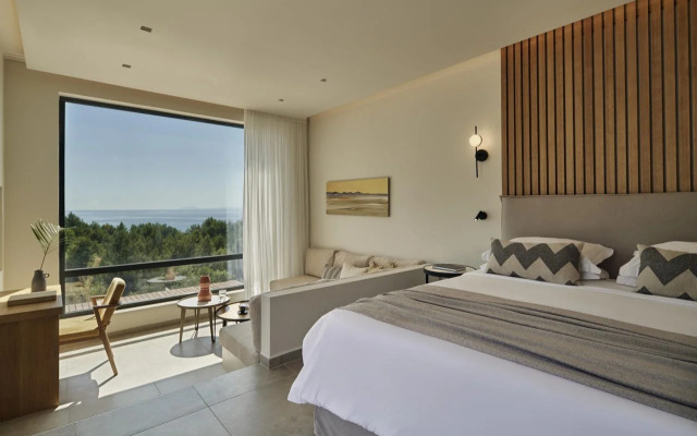 Celestial All Suites