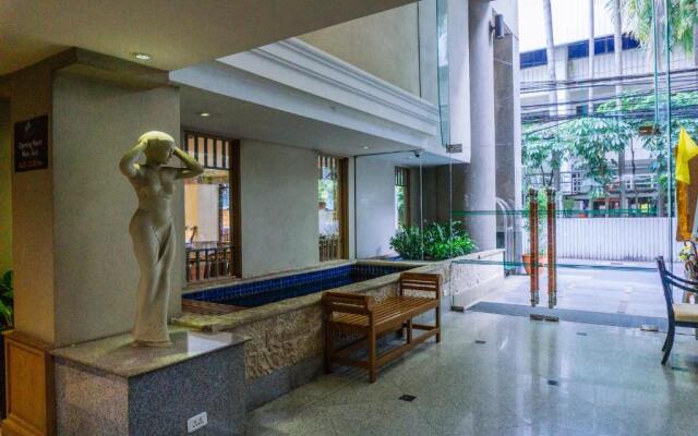 Silom Serene, a Boutique Hotel