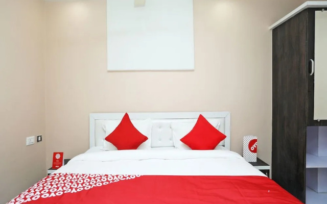 OYO 13822 Kolar Hotel
