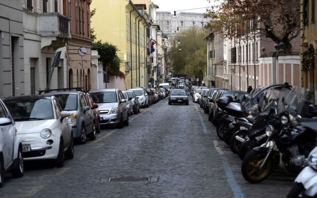 Laterano White Home - Colosseo