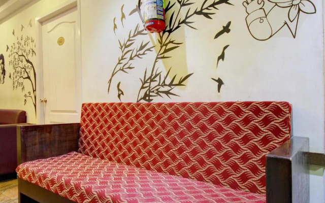 OYO Flagship 4584 India Gate