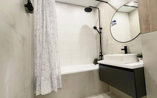 Yousinn (Юсинн) на проспекте Красный