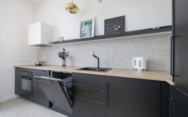 Family Apartment in Center by Renters