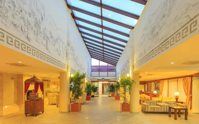 Pine Forest Hotel