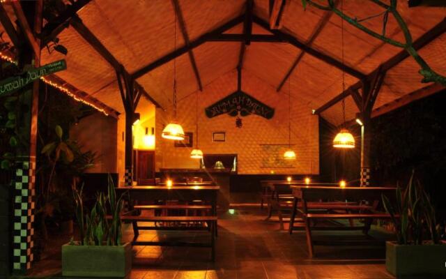 Rumah Daun Homestay Tetebatu