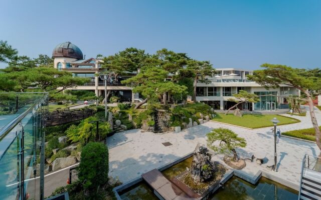 Goseong Hansan Marina Resort