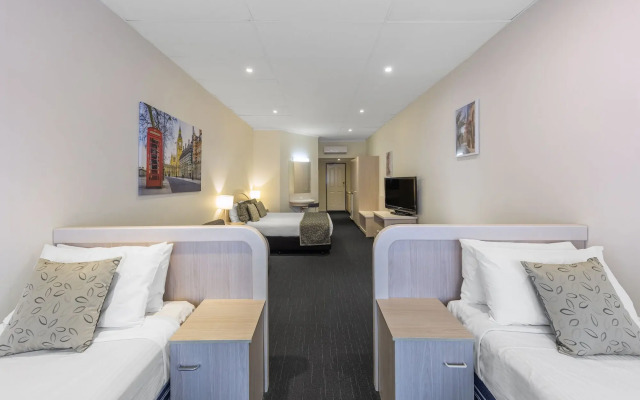 Adelaide Granada Motor Inn