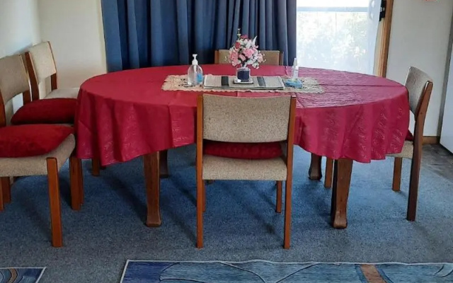Kangaroo Island Accommodation – Guest Rooms – Kingscote