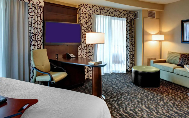 Hampton Inn & Suites Baton Rouge Downtown