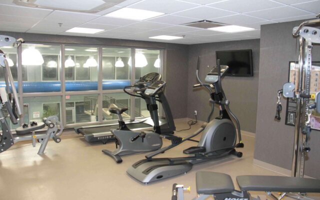 Best Western Plus Eastgate Inn & Suites