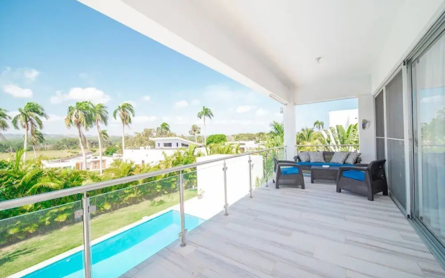 Amazing 2br Villa Near Surfing Beaches!