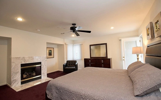 Oc713 7th St-1st Floor