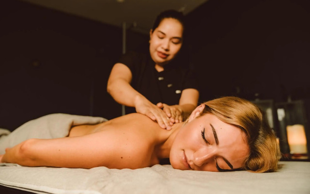 HOLM Boutique &Spa - IK Collection