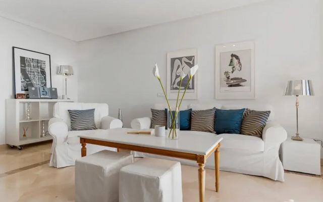 Los Arqueros Sunny Balcony With Pool - Ref M52