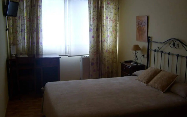 Pensión Residencia Tambre