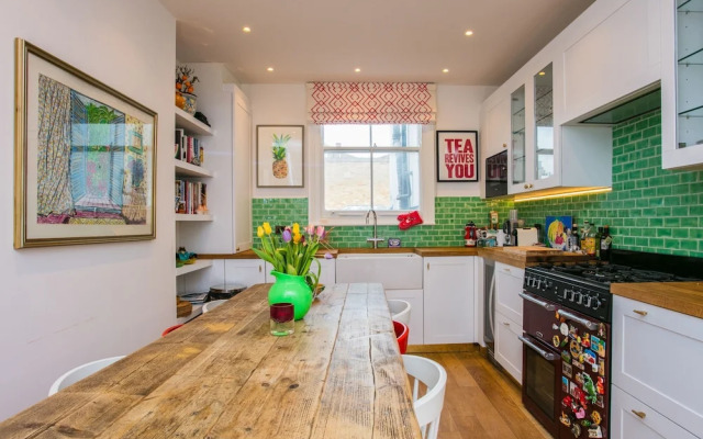 Quirky 2 Bedroom Portobello House With Roof Terrace