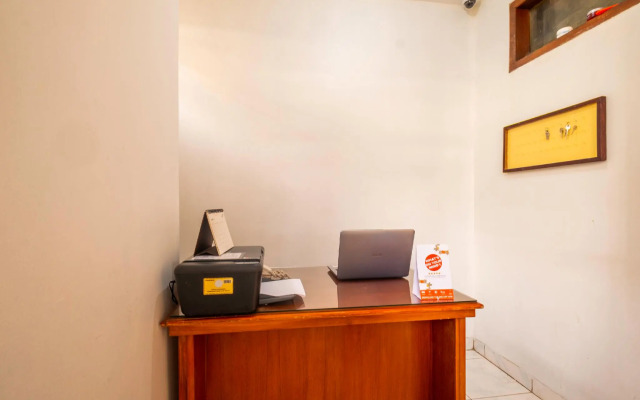 OYO 2265 Bunga Bakung Near RS Hermina Pasteur