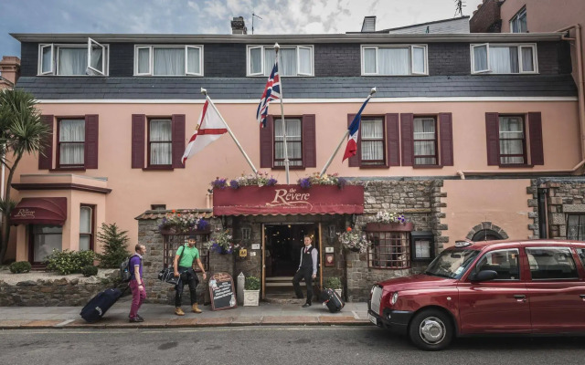 The Revere Hotel