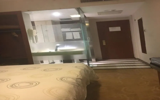 杭州大美集锦酒店（西湖黄龙体育中心文三路地铁站店）