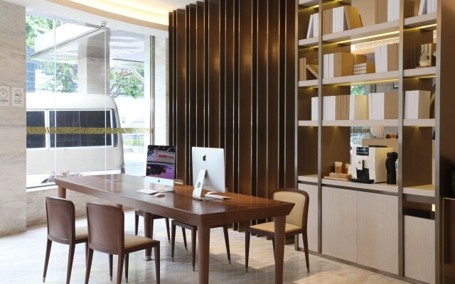 Ji Hotel Shanghai Xujiahui Tianyaoqiao Road