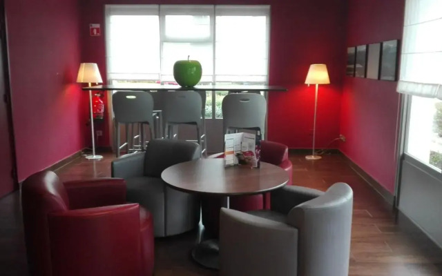 Pink Rainbow Hotel