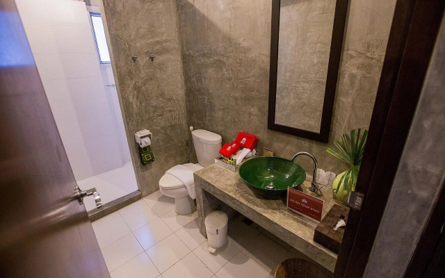 ZEN Premium Bumrungraj Soi 2