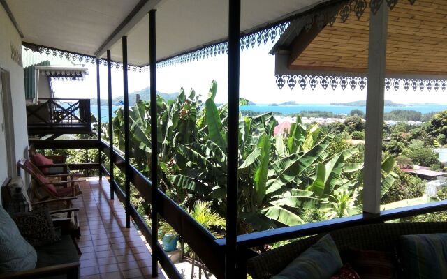 CHEZ LORNA 3 nights or plus