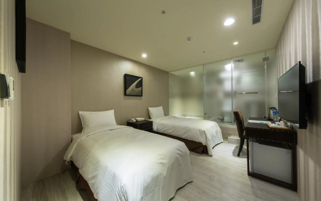 Xin She Hotel - Chungli
