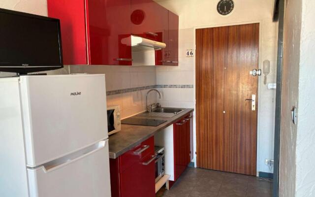 Appartement Balaruc-les-Bains, 1 pièce, 2 personnes - FR-1-553-60