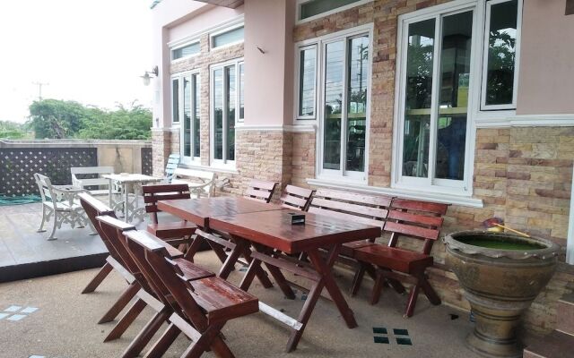 Phusuay Park View Hotel
